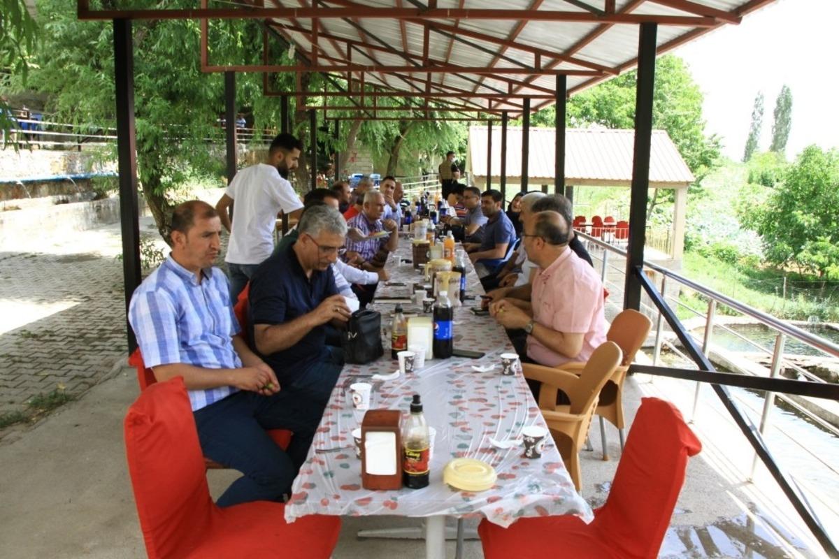 Hizan&rsquo;da &lsquo;&Ouml;zel İdare&rsquo; toplantısı