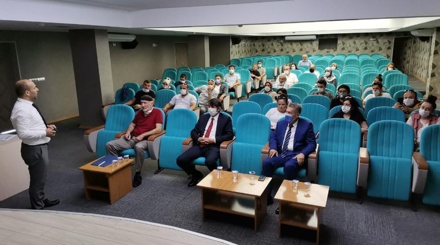 BİK&rsquo;ten D&uuml;zce&rsquo;de gazete ve kamu kurum temsilcilerine eğitim