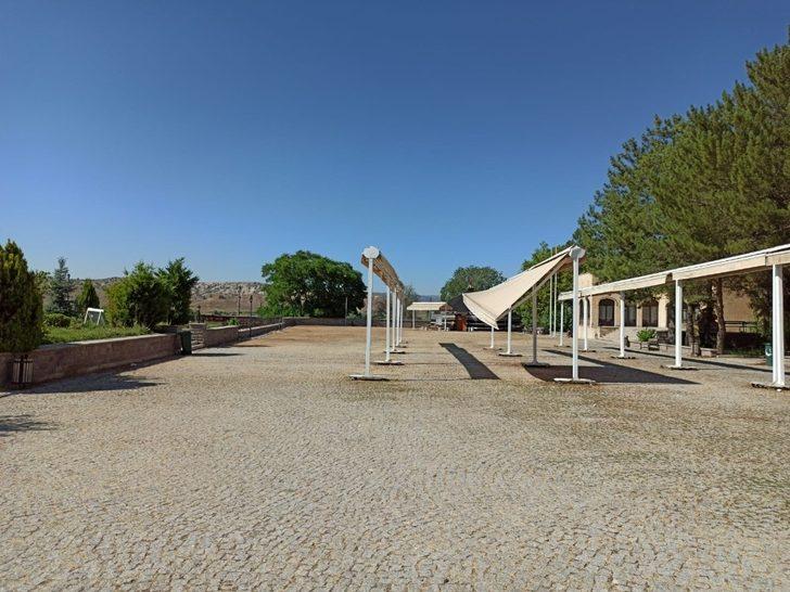 Yunus Emre türbesi ziyaretçilerini bekliyor G5