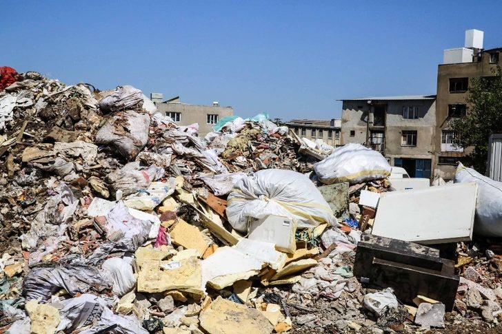 Buca’da 5 bin 400 tonluk kaçak moloz operasyonu G1