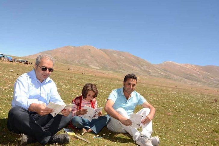 Mersin’de ’Kara çadırda yaz okulu’ projesi G3