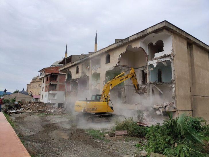 Bulancak’ta yapılacak olan Millet Bahçesi için ilk kazma vuruldu G2