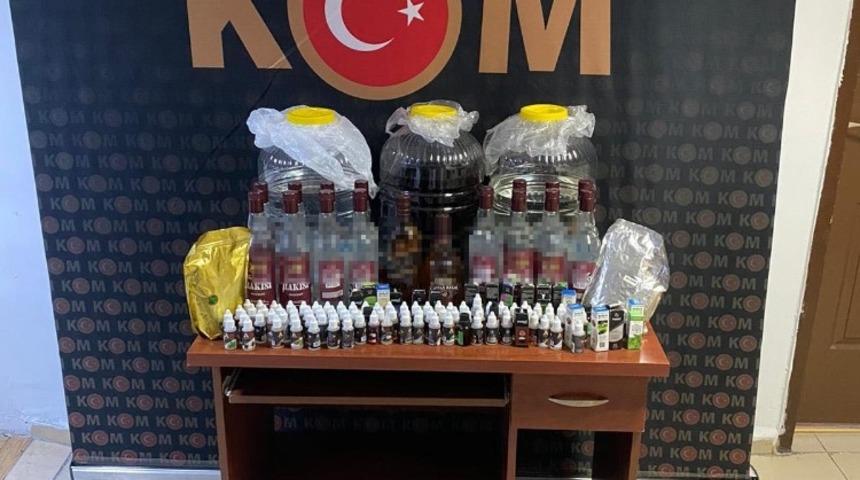 İskenderun&rsquo;da ka&ccedil;ak ve sahte i&ccedil;ki operasyonu