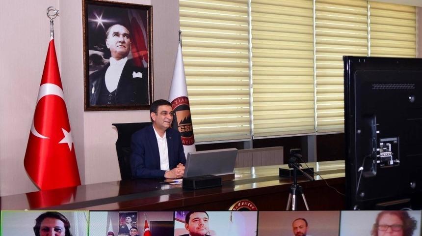Gaziantep&rsquo;te kurumsal performans konulu video konferans