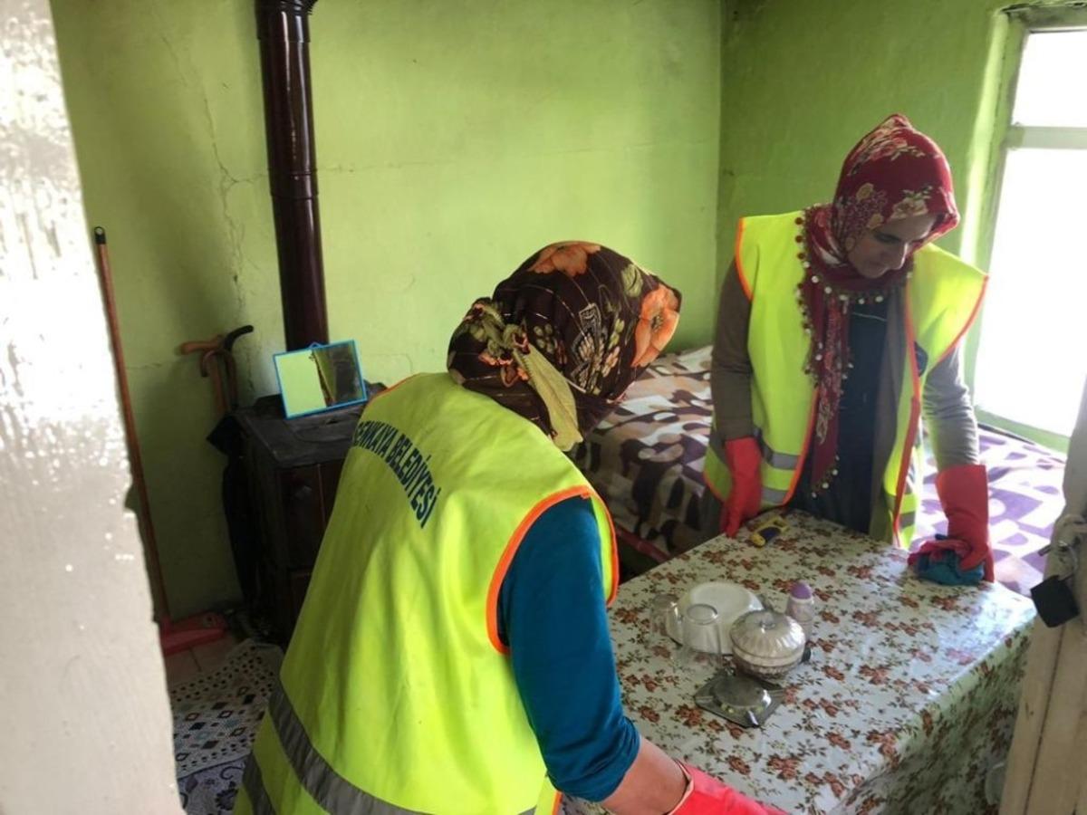 Şenkaya Belediyesi&rsquo;nden &ouml;rnek davranış