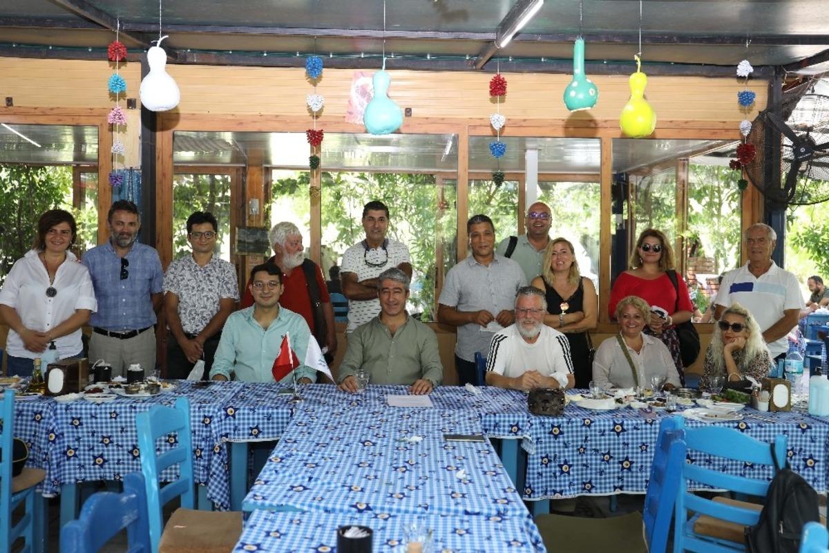 Başkan Oktay, &ldquo;Pandemi olmasa Marmaris altın &ccedil;ağını yaşayacaktı&rdquo;
