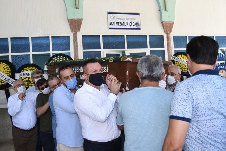 Denizlispor Kulübü kurucularından olan Fuat Özen son yolculuğuna uğurlandı G3