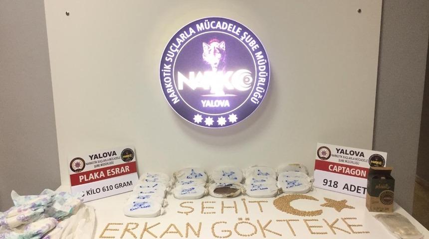 Yalova’da 3 kilo esrar ve çok miktarda uyuşturucu hap ele geçirildi