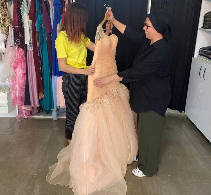 Turgutlu’da genç çiftlere nişanlık ve gelinlik desteği G2