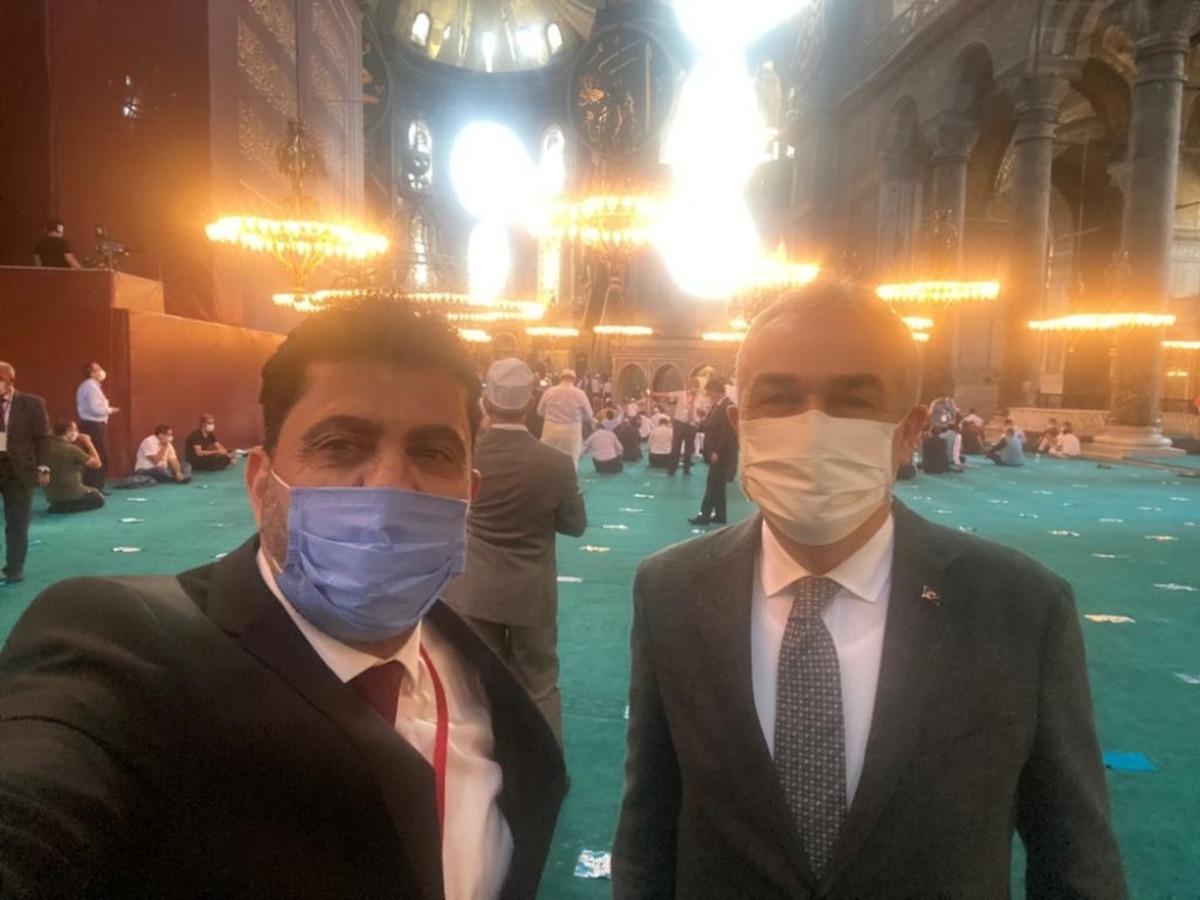 Rekt&ouml;r Aldemir Ayasofya Camii&rsquo;nde ilk Cuma namazına katıldı