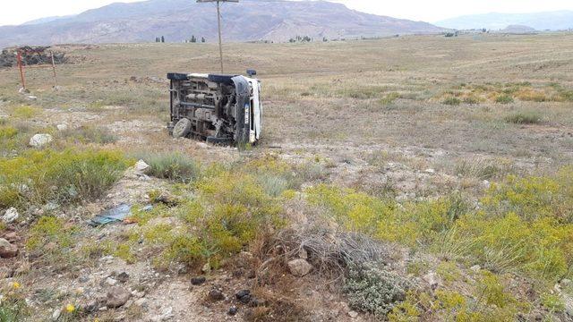 Doğubayazıt’ta trafik kazası; 3 yaralı