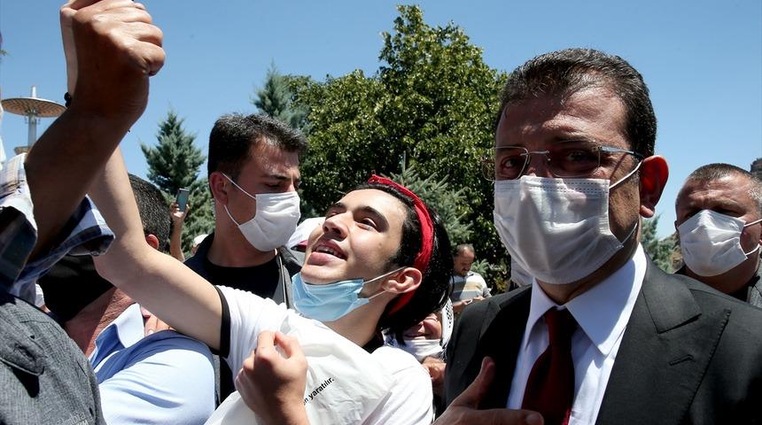 İBB Başkanı İmamoğlu'ndan dikkat &ccedil;eken Ayasofya a&ccedil;ıklaması