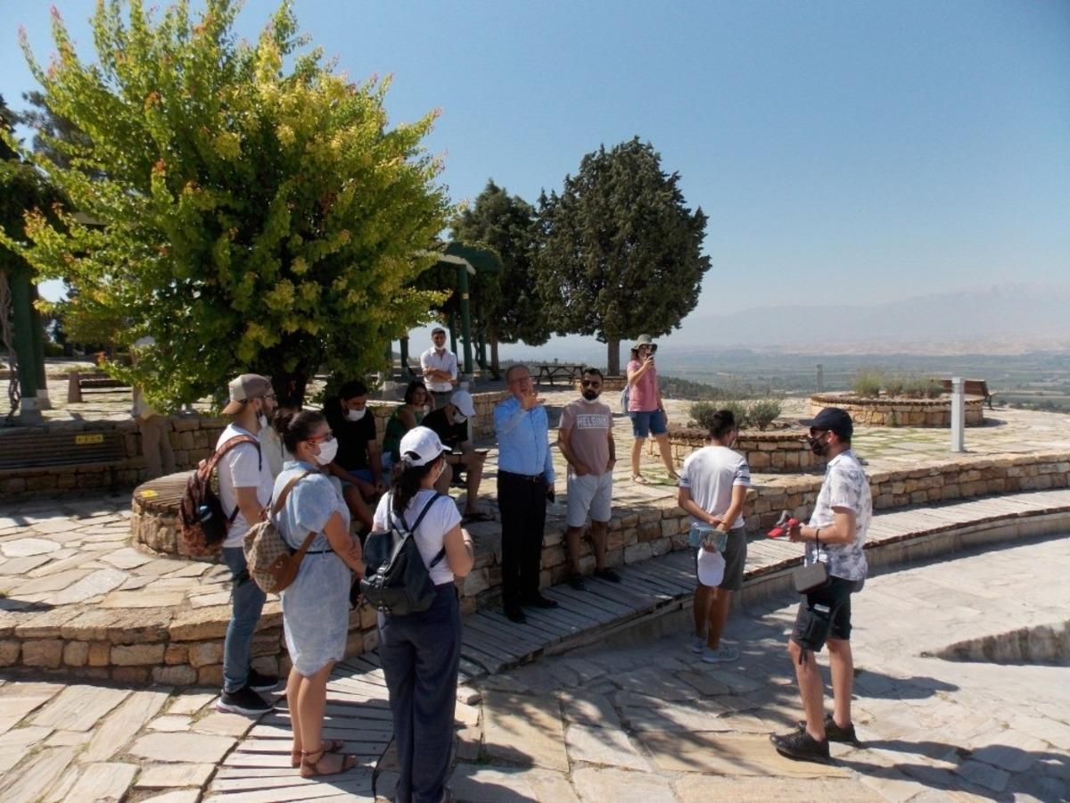 Denizli İl K&uuml;lt&uuml;r ve Turizm M&uuml;d&uuml;rl&uuml;ğ&uuml;, Denizlili gezginlerle buluştu