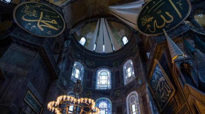 İran'da Ayasofya yorumu: Y&uuml;zyılın en &ouml;nemli olaylarından