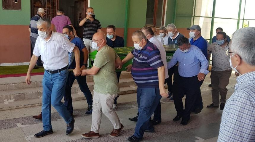 Gazeteci Akça’nın kayınvalidesi son yolculuğuna uğurlandı