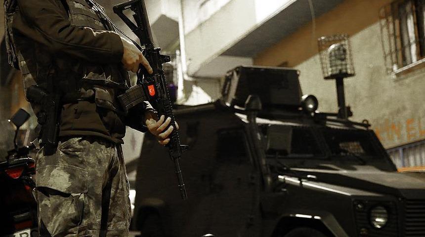 İstanbul'da DEAŞ operasyonu! Sözde savunma sitemleri emiri ile birlikte 11 kişi gözaltında