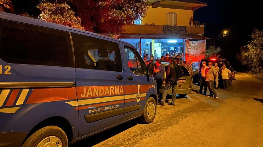 Gelinini tilki zannedip av t&uuml;feğiyle &ouml;ld&uuml;rd&uuml;! Bartın'da korkun&ccedil; olay