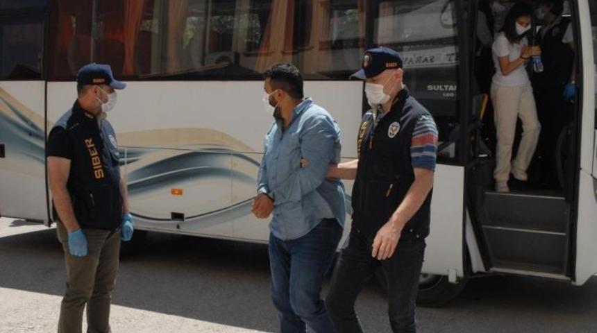 &lsquo;Google&rsquo;den arıyoruz&rsquo; diyerek 1 milyon TL&rsquo;lik vurgun yaptılar