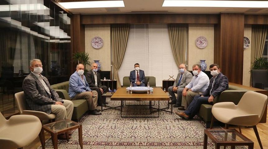 Vali &Ccedil;elik, Emet heyetini kabul etti