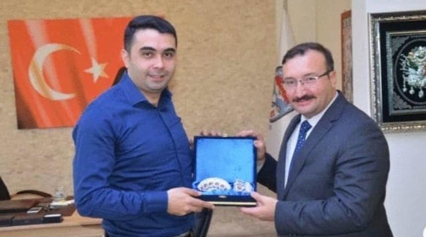 Savcının &ouml;l&uuml;m&uuml; il&ccedil;eyi yasa boğdu