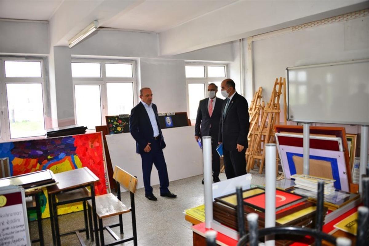 Vali &Ouml;ner, Milli Eğitim yatırımlarını denetledi