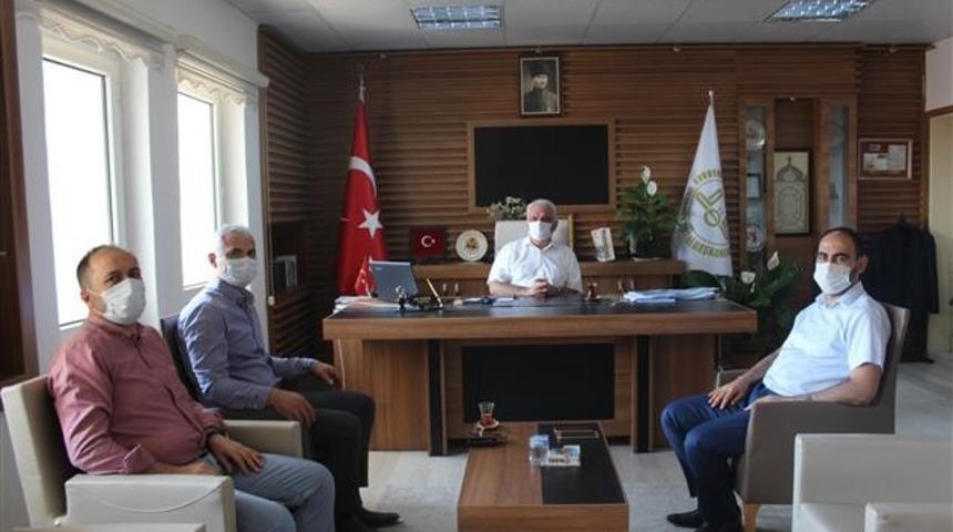 Geyve İl&ccedil;e M&uuml;ft&uuml;s&uuml; Okuyar&rsquo;dan Bilecik İl M&uuml;ft&uuml;s&uuml; Ali Erhun&rsquo;a ziyaret