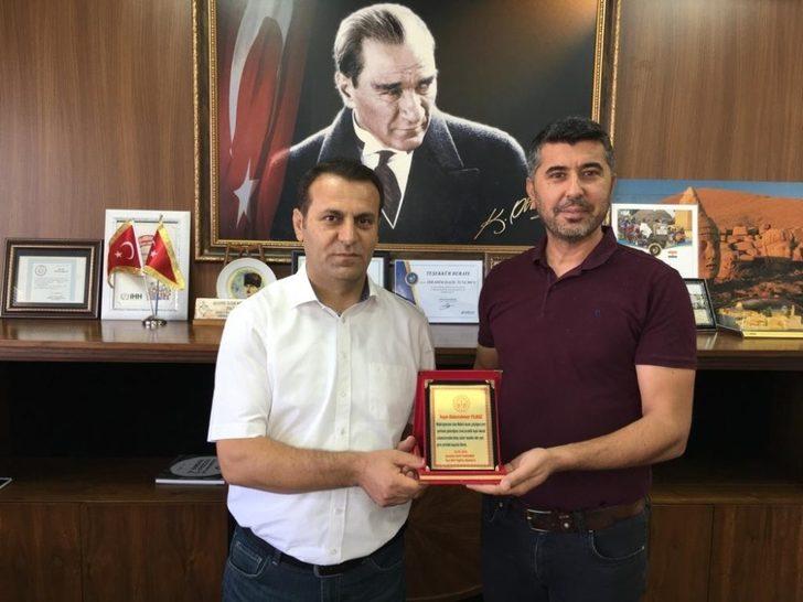 Tayini çıkan şube müdürlerine plaketli veda G2