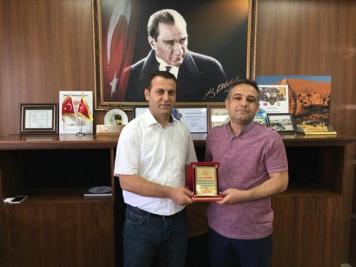 Tayini çıkan şube müdürlerine plaketli veda G3