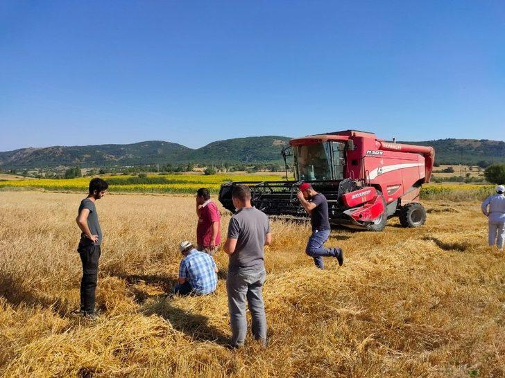Bozüyük’te biçerdöverler denetlendi G4