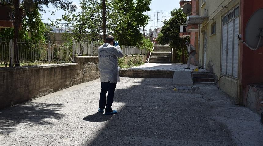 Malatya'da babası tarafından bıçaklanan genç ağır yaralandı