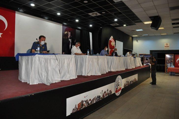 Milas’ta muhtarlar toplantısı yapıldı G3