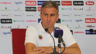 Hamza Hamzaoğlu: Medipol Başakşehir'i kutluyorum