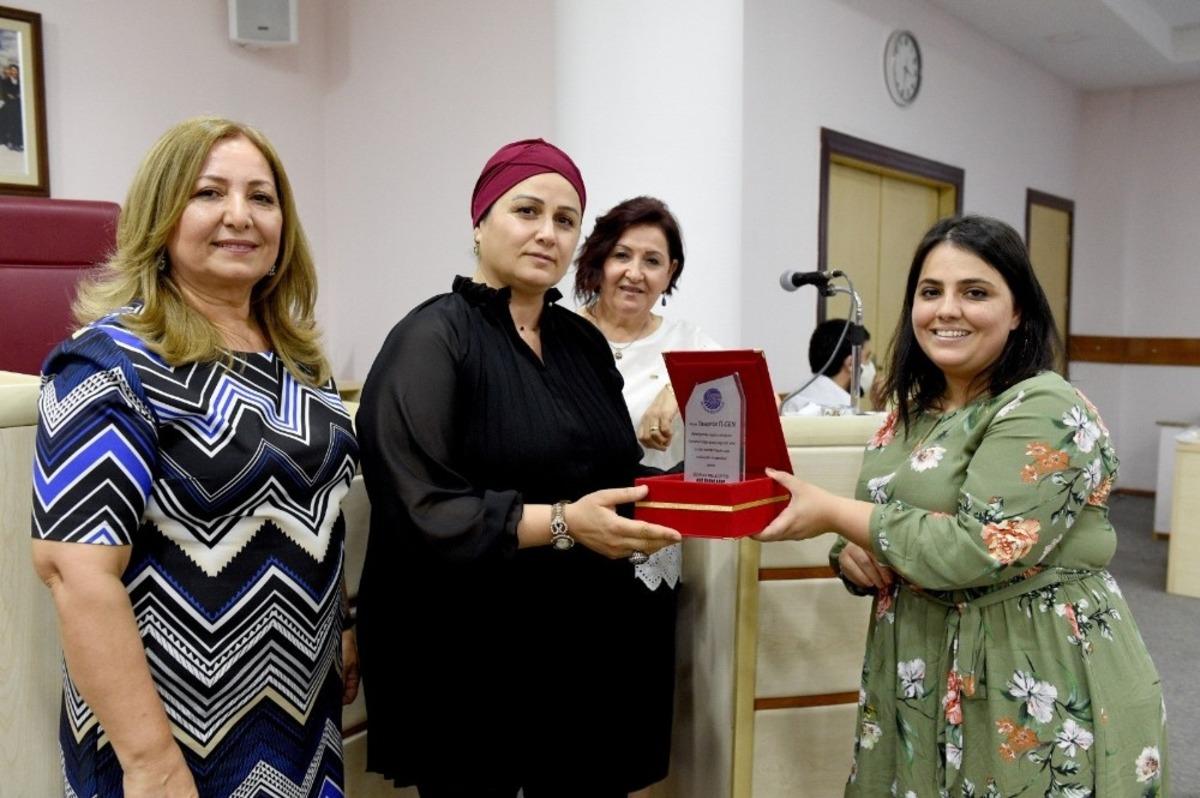 Seyhan Belediyesinden emek&ccedil;ilere vefa
