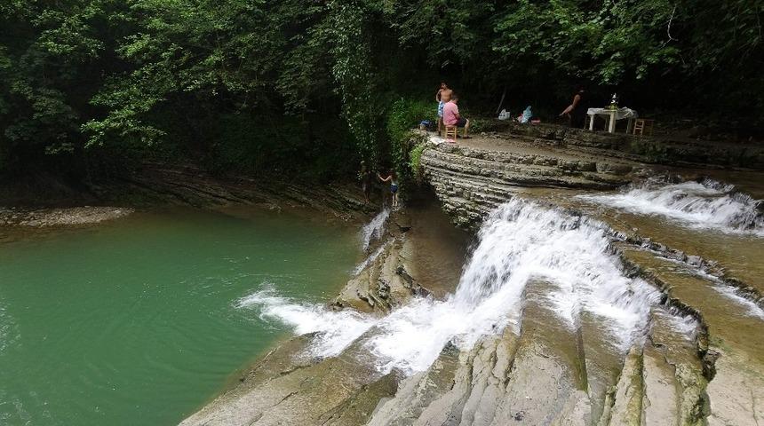 Sosyal medyadan gördüler, akın ettiler