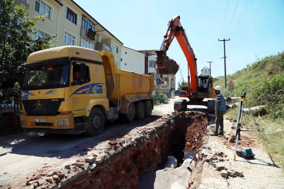 İzmit Yenimahalle&rsquo;de altyapı hatları yenileniyor