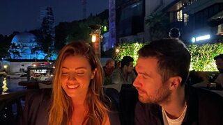 Ezgi Eyüboğlu’ndan sevgilisi Oğulcan Engin’e esprili gönderme! ‘Gözlüğünü arama’