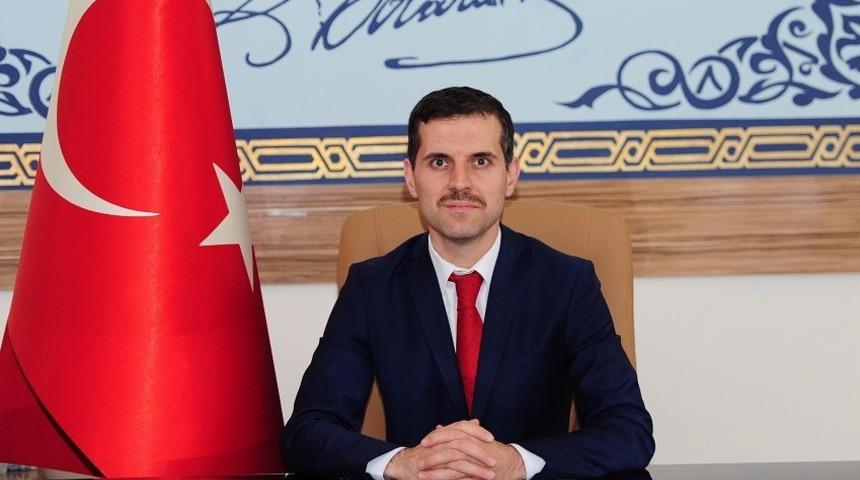 Kaymakam Temizkan&rsquo;dan anlamlı &ccedil;ağrı