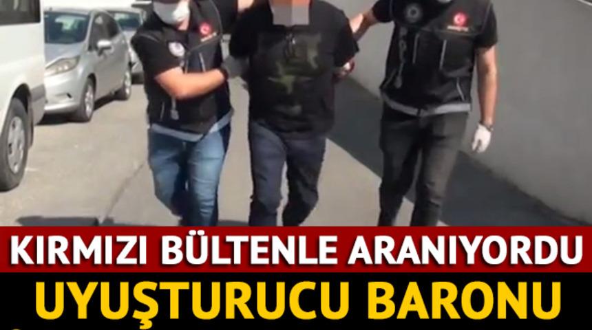 Kırmızı b&uuml;ltenle aranan uyuşturucu baronu İstanbul&rsquo;da yakalandı