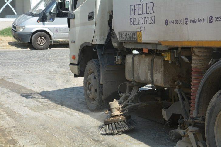 Efeler Belediyesi temizlik çalışmalarını sürdürüyor G4