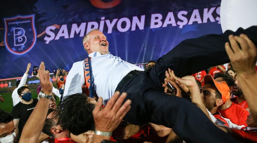 Başakşehir: S&uuml;per Lig'in 6. şampiyonu