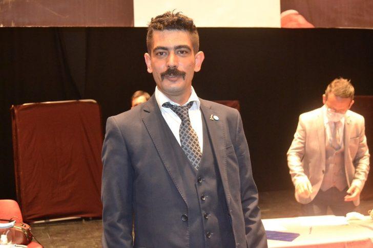 Mevcut başkana 21 fark atan genç isim il başkanı oldu G1