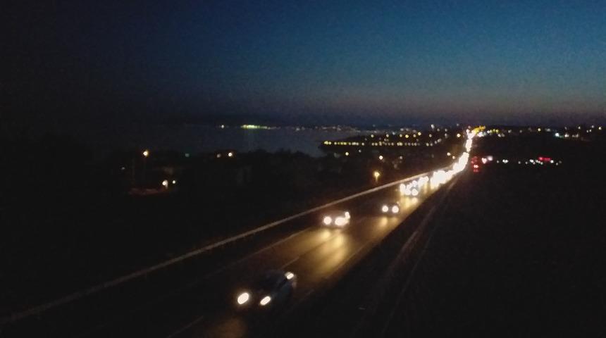 İstanbul&rsquo;a d&ouml;n&uuml;ş yolunda yoğunluk