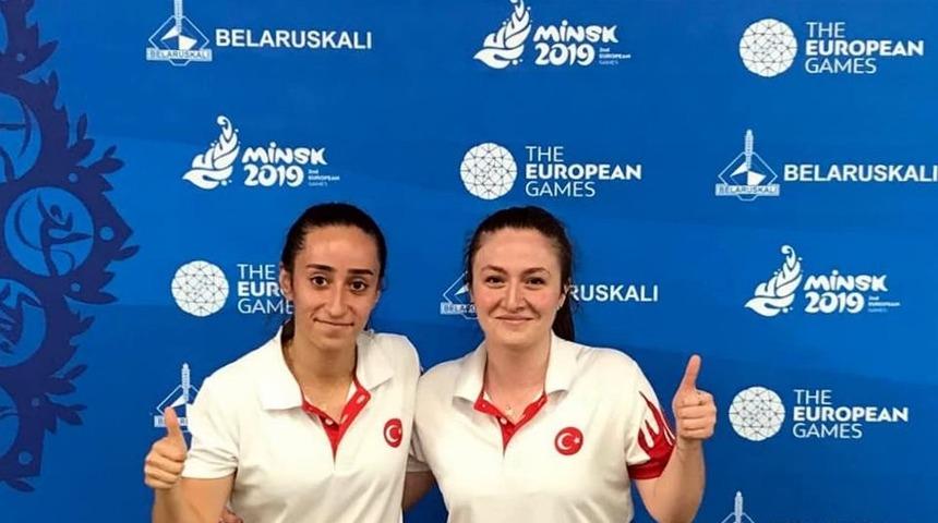 Badmintonun Erzincanlı şampiyon sporcuları yılın onur ödülüne layık görüldü