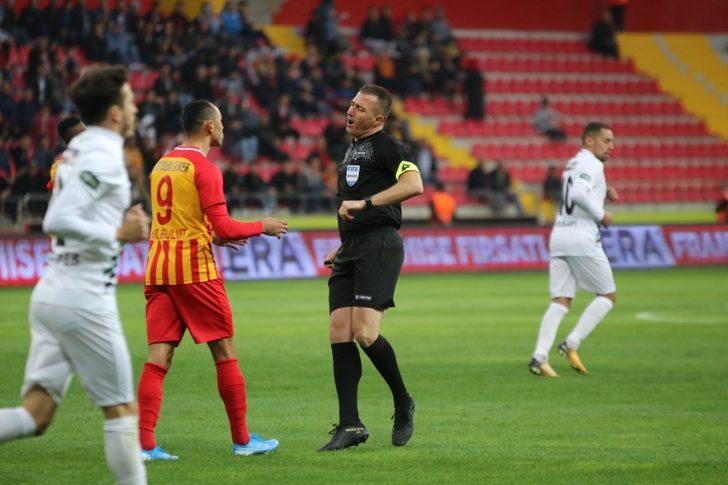 Kayserispor’un 34 maçında 17 hakem görev yaptı G2
