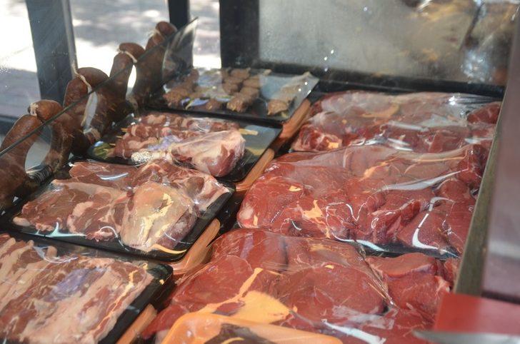 Eti büyük parçalarda saklamak raf ömrünü daha da uzatır G2