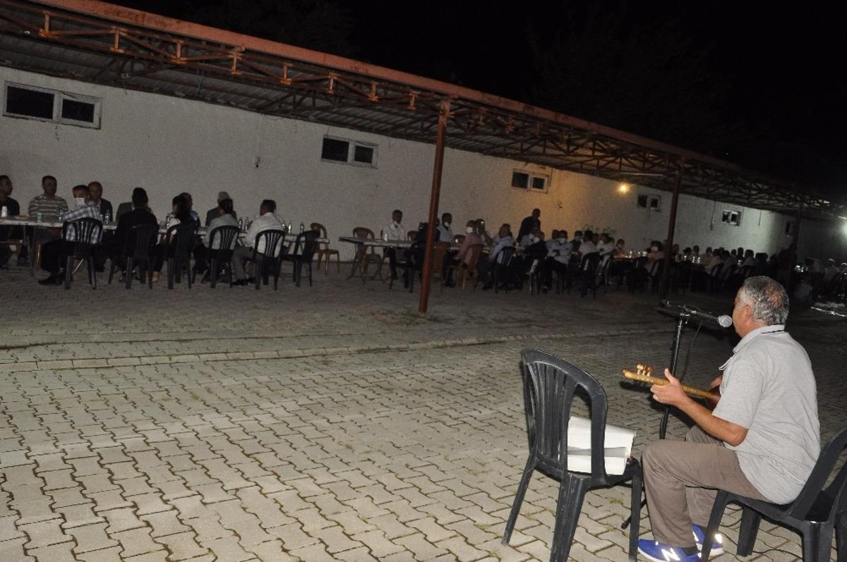 Kaymakam Şahin&rsquo;e t&uuml;rk&uuml;l&uuml; veda