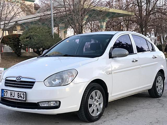 2011 model Hyundai Accent Era