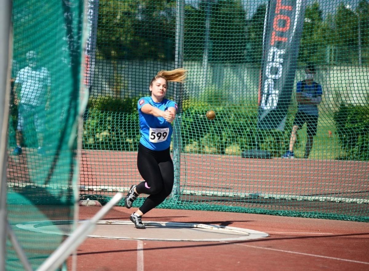 İlk kupa atletizmden