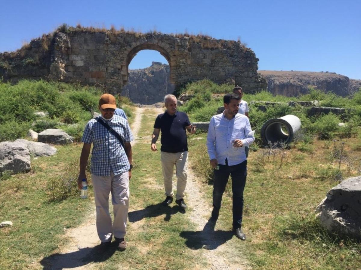 Kozan Kalesi Restit&uuml;syon Projesi onaylandı