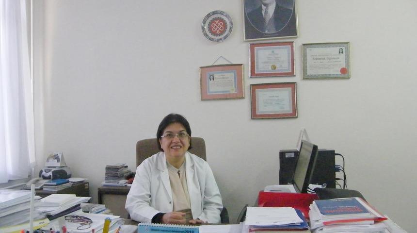 Bilim Kurulu Üyesi Prof. Dr. Selma Metintaş'tan bayram namazı uyarısı